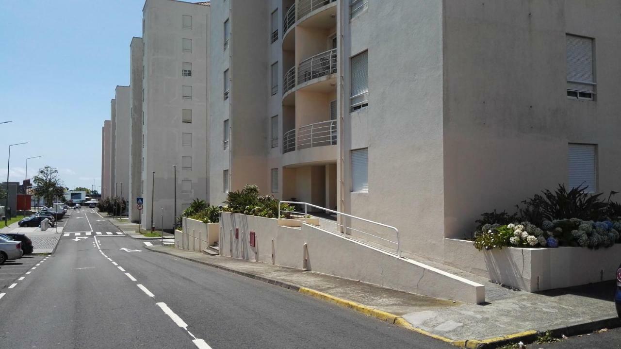 Green & Blue 3 Bedrooms Ponta Delgada  Luaran gambar